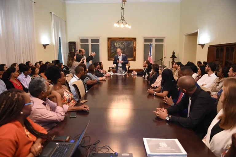 Governo do ES lança Programa de Qualificação e Comissão de Estudos afro-brasileiros