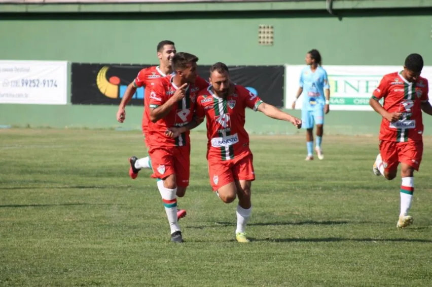 Rio Branco de Venda Nova abre 2 a 0, mas CTE Colatina arranca o empate com dois gols de Buá