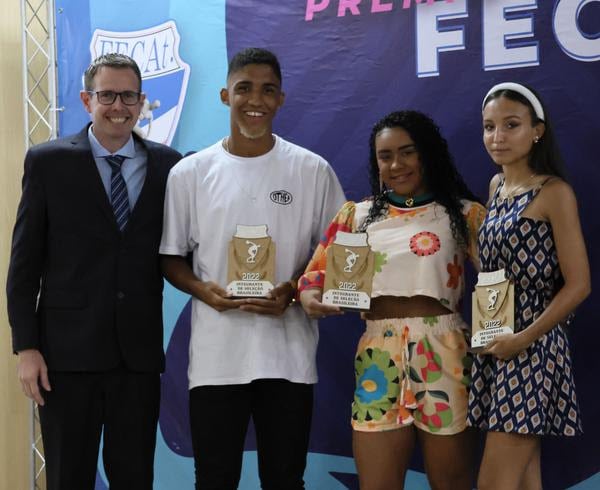 André Schieck, Ângelo Conceição, Gabriela Cazotti e Luana Aguilar
(Lucas Dantas/FECAt)