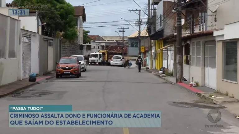 Proprietário e funcionária são assaltados em frente a academia