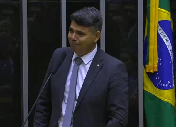 Quem é Messias Donato, deputado que recebeu tapa na cara do vice-presidente do PT