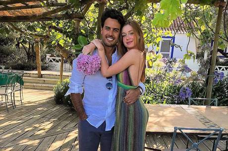 Marina Ruy Barbosa e Alexandre Negrão anunciam fim de casamento