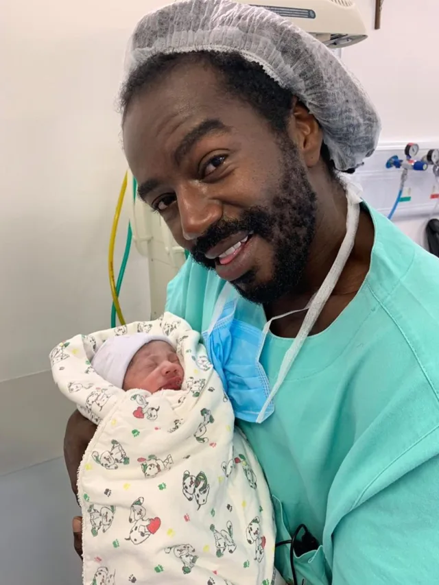 Nasce o filho do ator Jonathan Azevedo