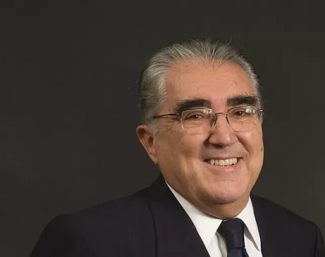 Paulo Cunha, ex-presidente do Grupo Ultra, morre aos 82 anos