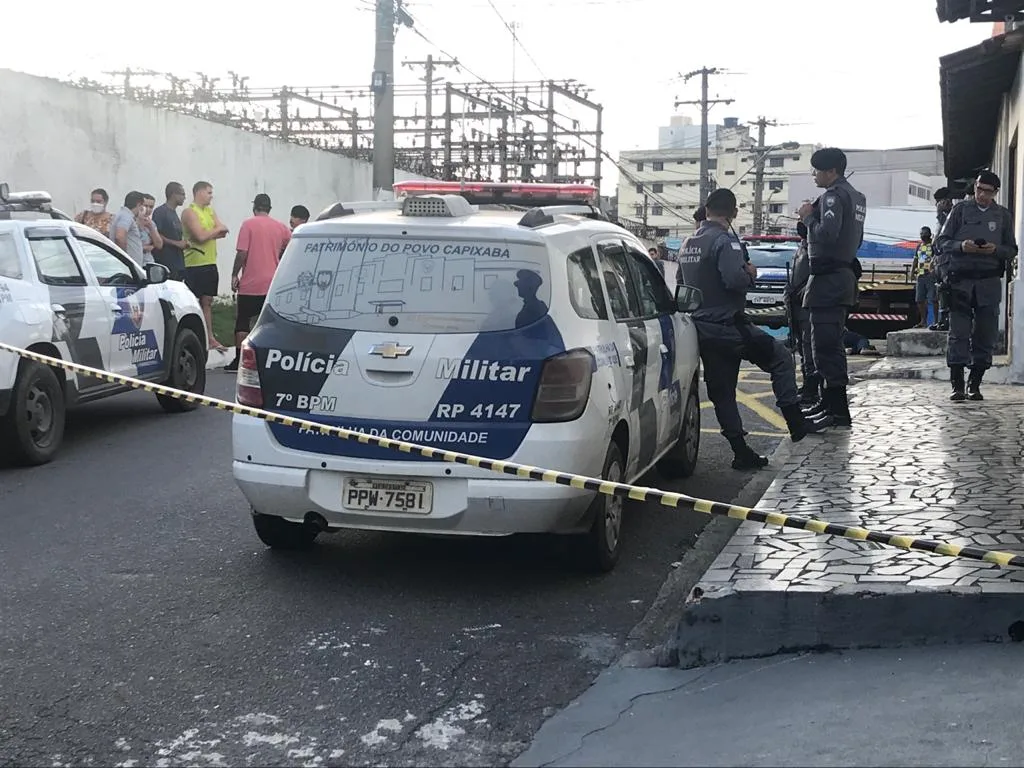 Policial à paisana atira contra suspeitos durante arrastão em Cariacica