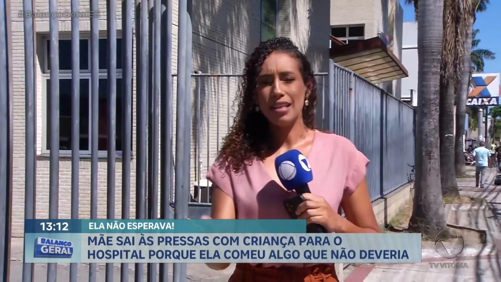 Mãe sai às pressas com criança para o hospital porque ela comeu algo que não deveria