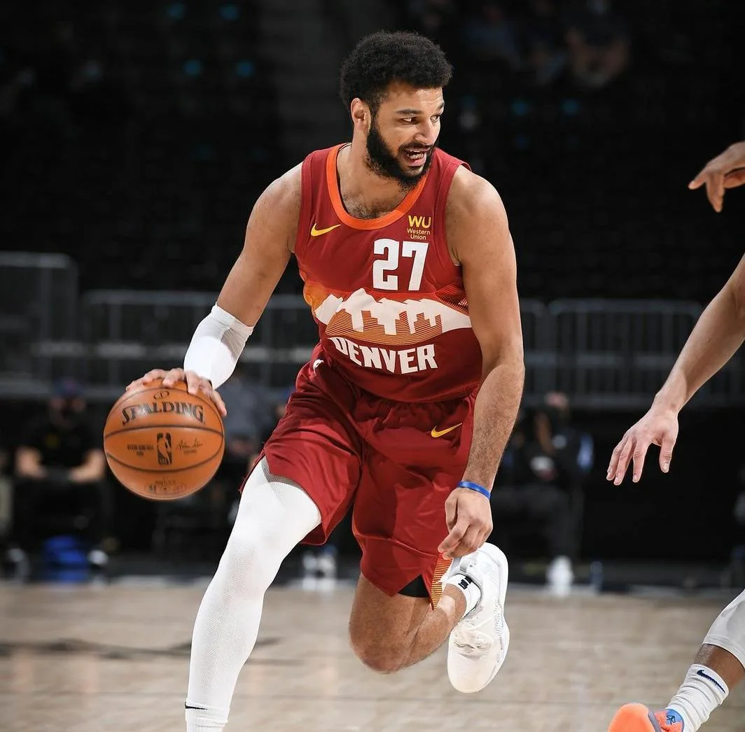 Dupla brilha e Nuggets derrotam 76ers na rodada da NBA; Magic surpreende Clippers