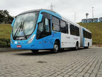 Novos ônibus articulados do Transcol já estão em operação