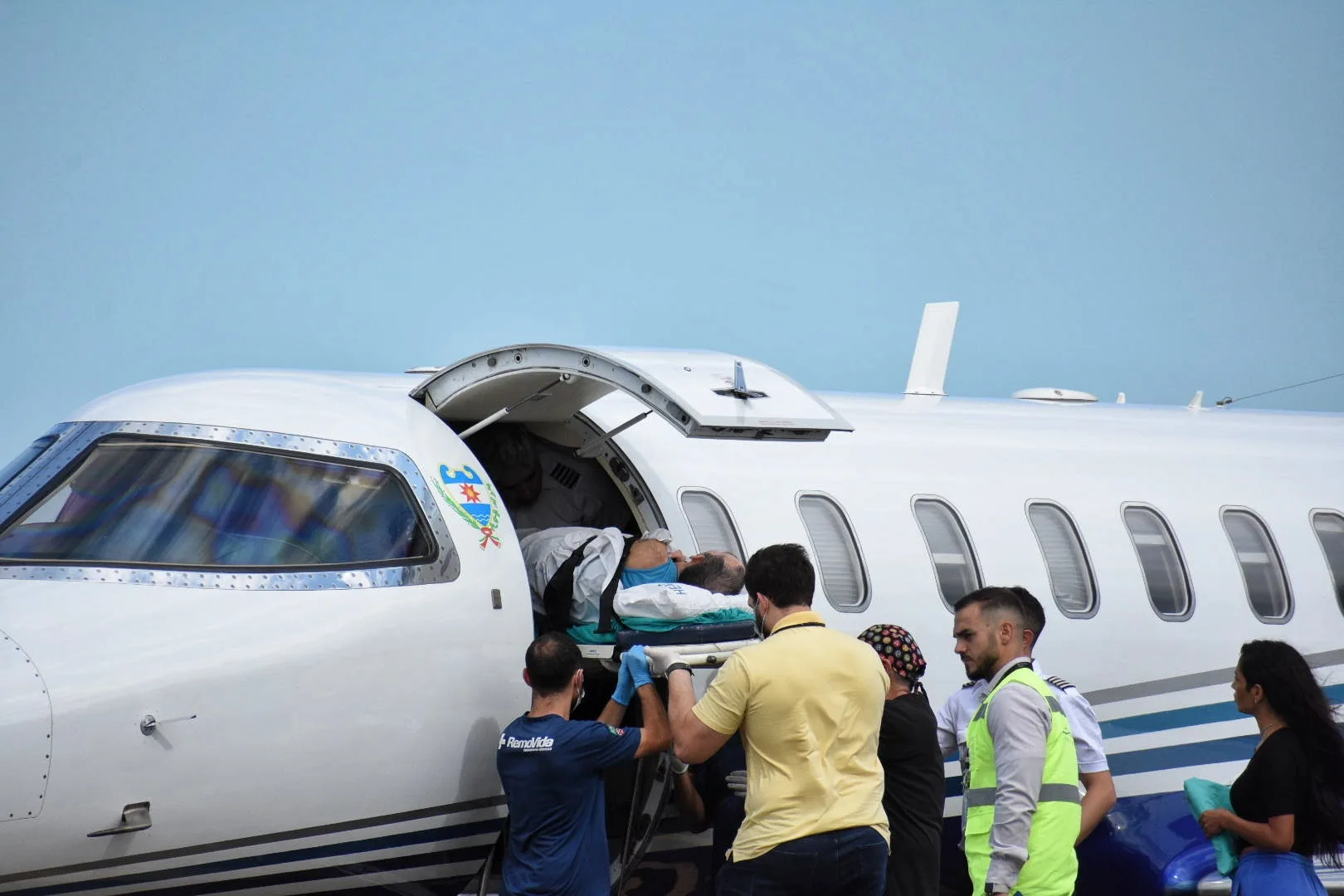 VÍDEO | Avião especial decola de Vitória e leva paciente argentino de volta para casa