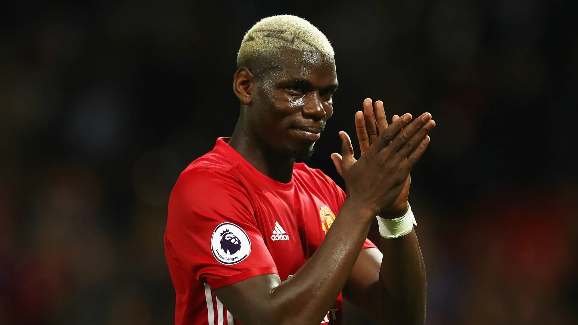 Mourinho defende Pogba e diz que críticos do francês são invejosos