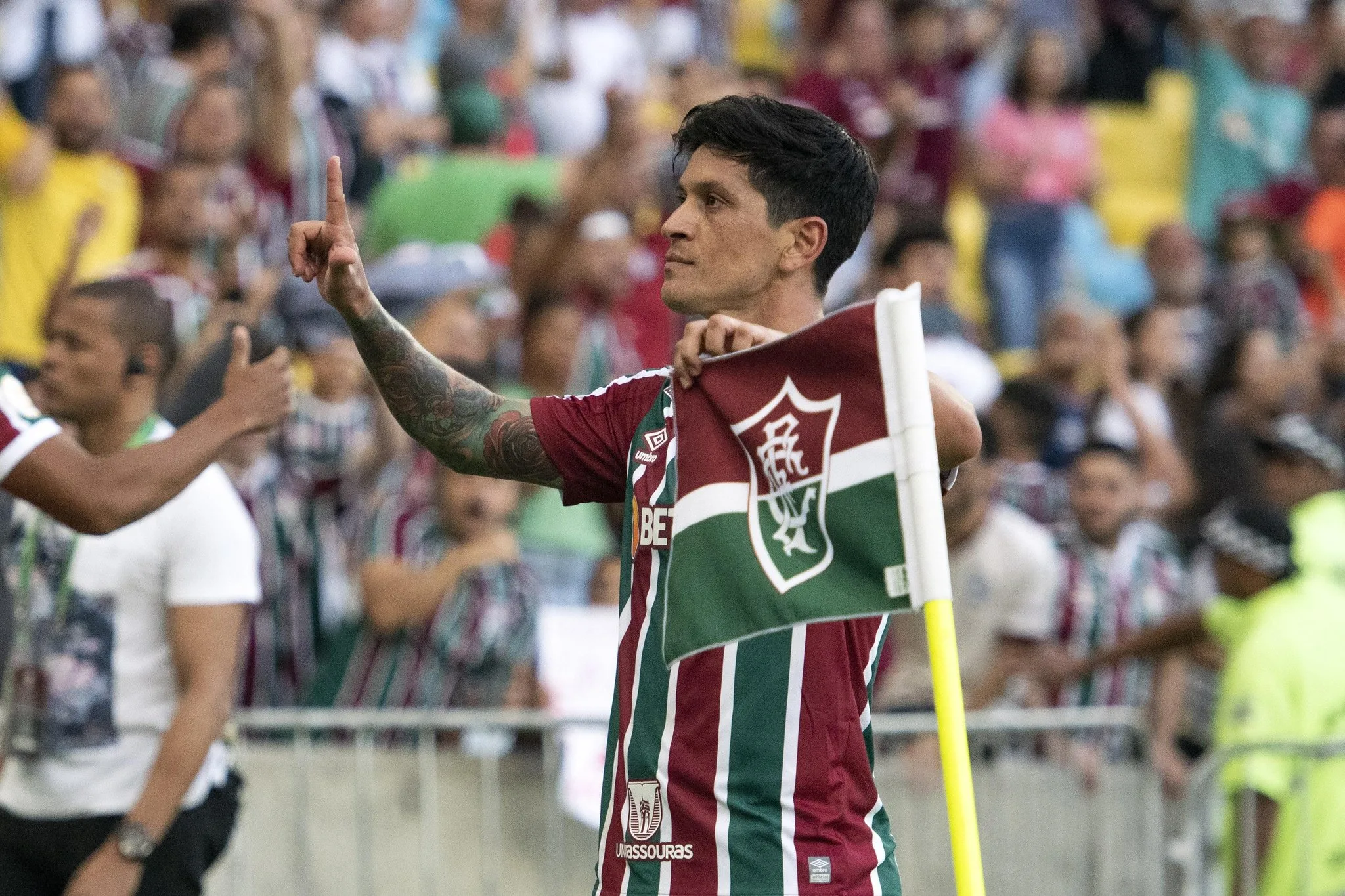 Cano marca três gols, Fluminense supera o Audax e quebra jejum no Carioca