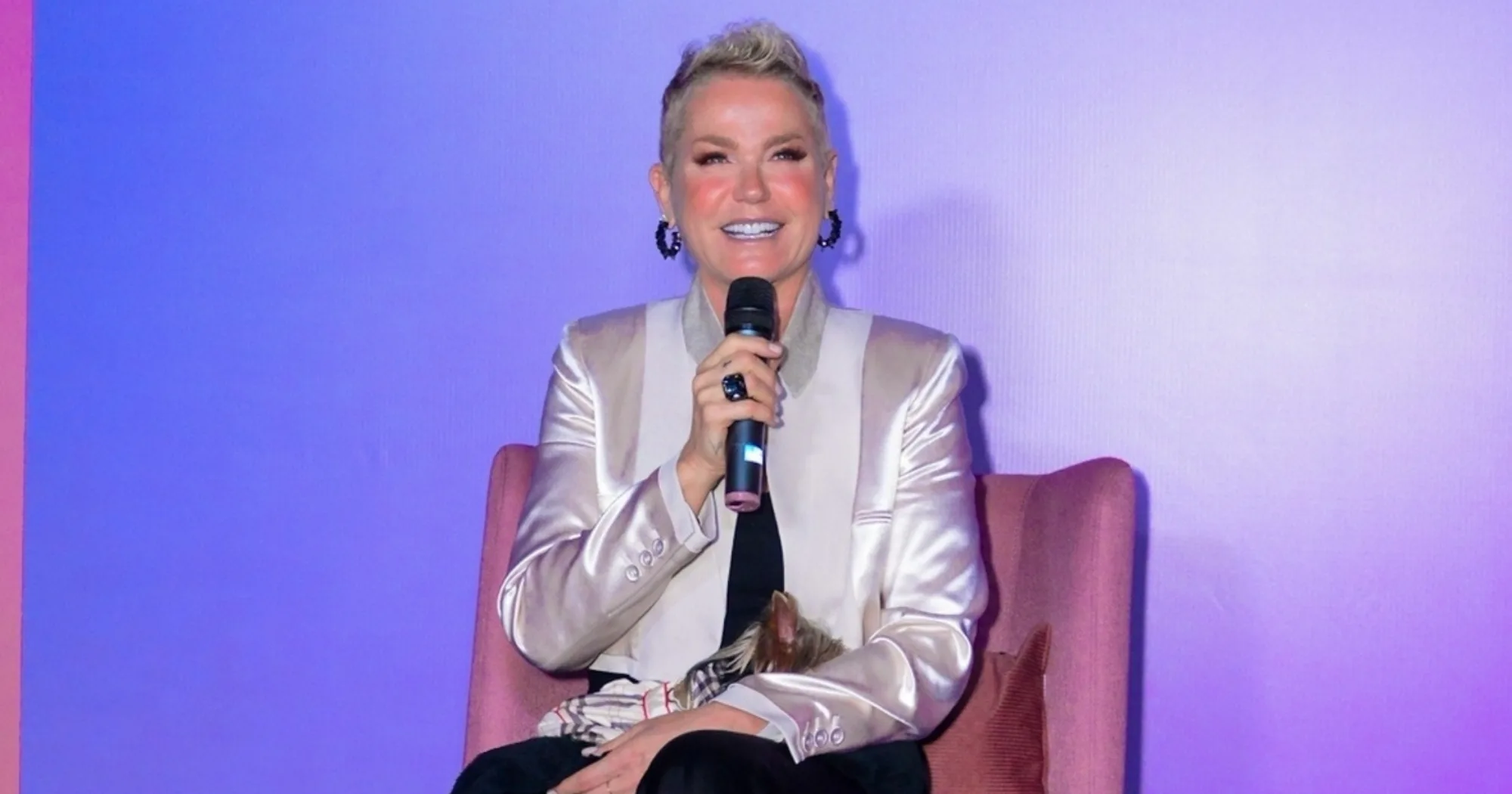 Xuxa é condenada a indenizar Carla Zambelli após processá-la; entenda o caso