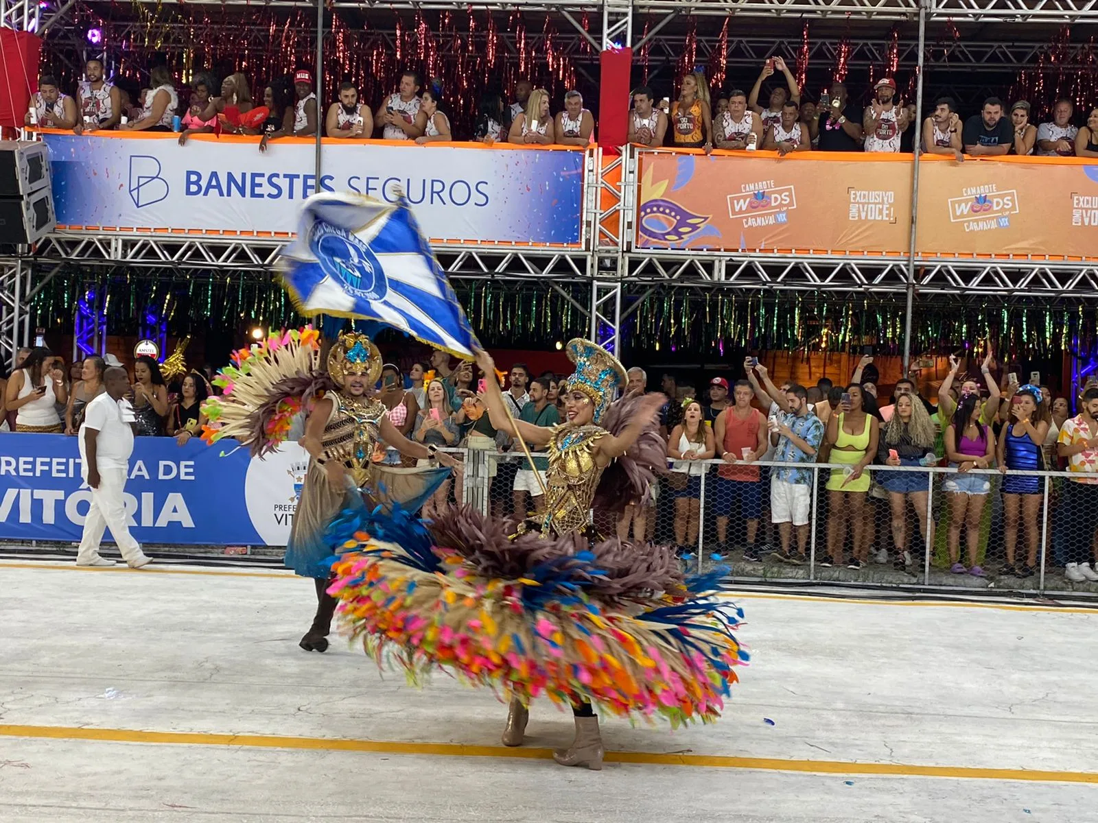 Chega Mais "bota o bloco na rua" e relembra origens do carnaval capixaba