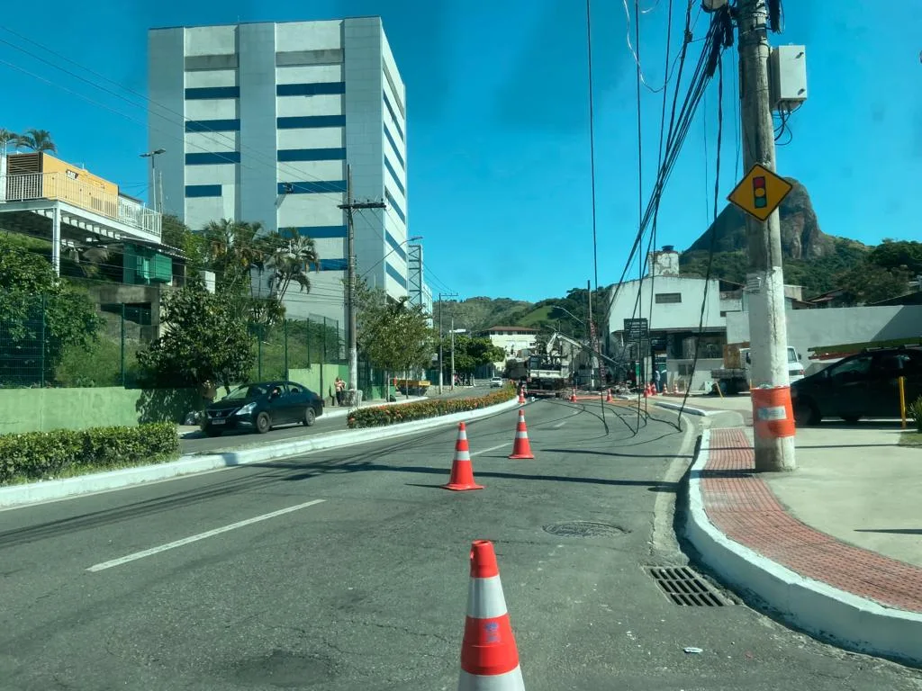 Avenida Maruípe é parcialmente interditada no sentido Centro de Vitória