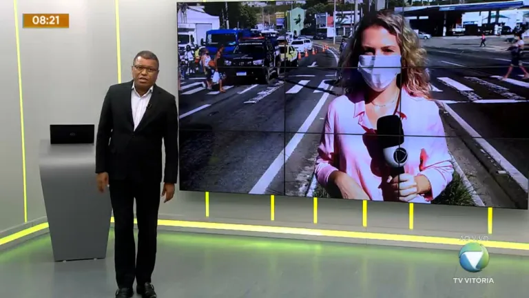 ACIDENTE DEIXA TRÂNSITO COMPLICADO NA BR-262