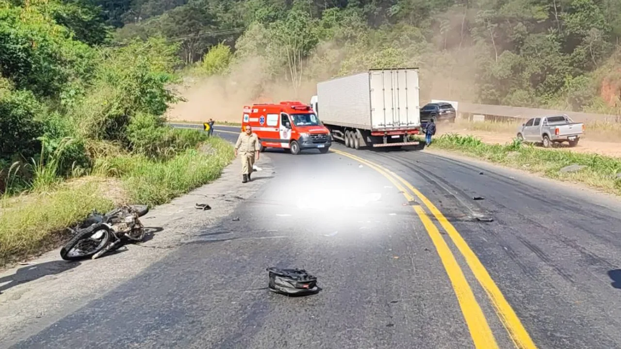 Acidente deixa dois mortos na BR-262, em Marechal Floriano