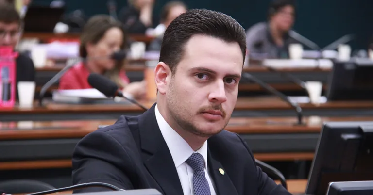 Governo indica Nivaldo Albuquerque (PTB-AL) como vice-líder na Câmara