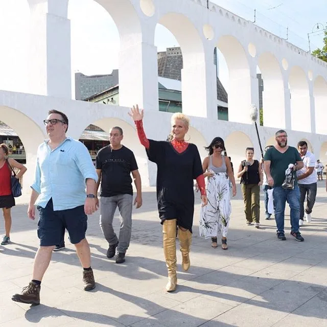 Xuxa compartilha os bastidores da gravação do Dancing Brasil