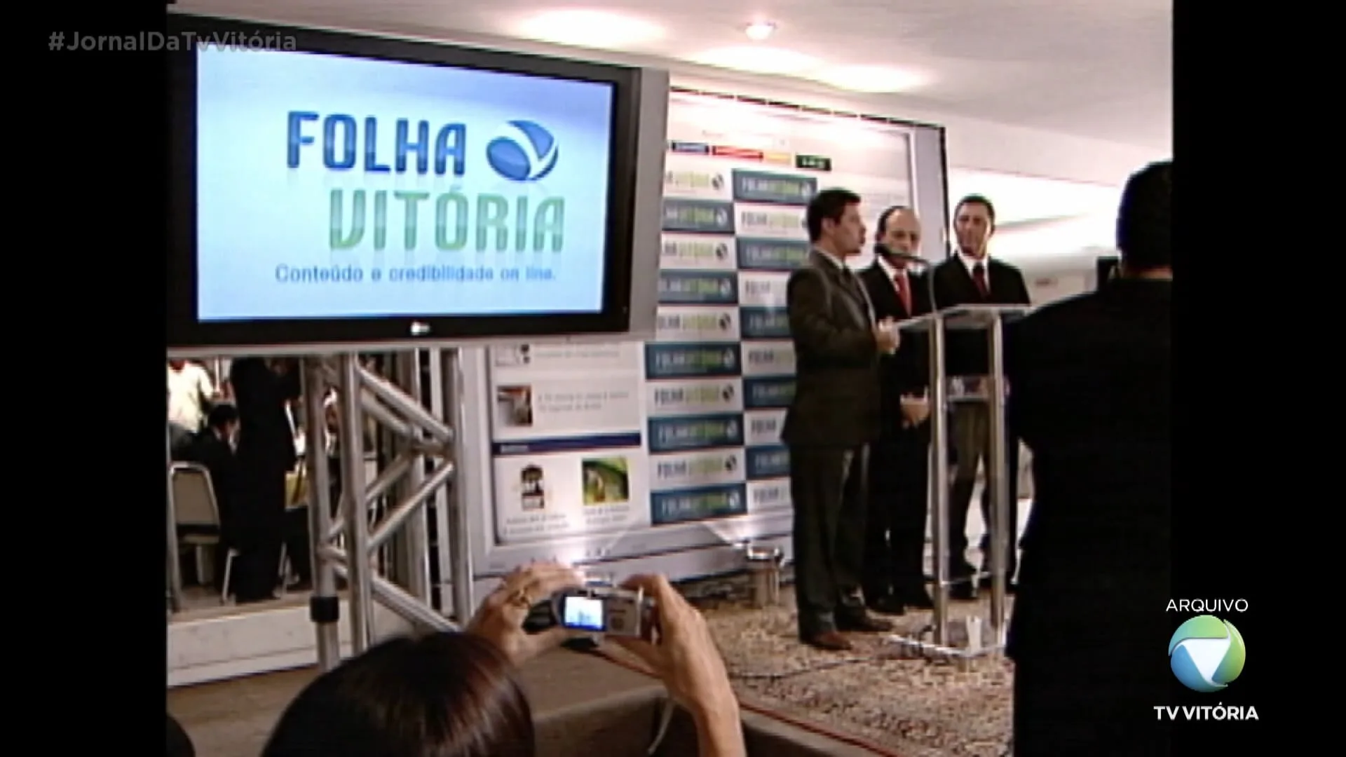 Folha Vitória completa 15 anos