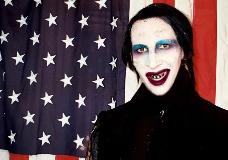 Roqueiro Marilyn Manson tinha uma 'sala do estupro' em casa, diz cantora