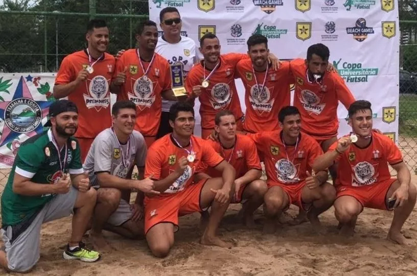 Atlética de faculdade de Guarapari arrecada fundos para campeonato brasileiro de Beach Soccer