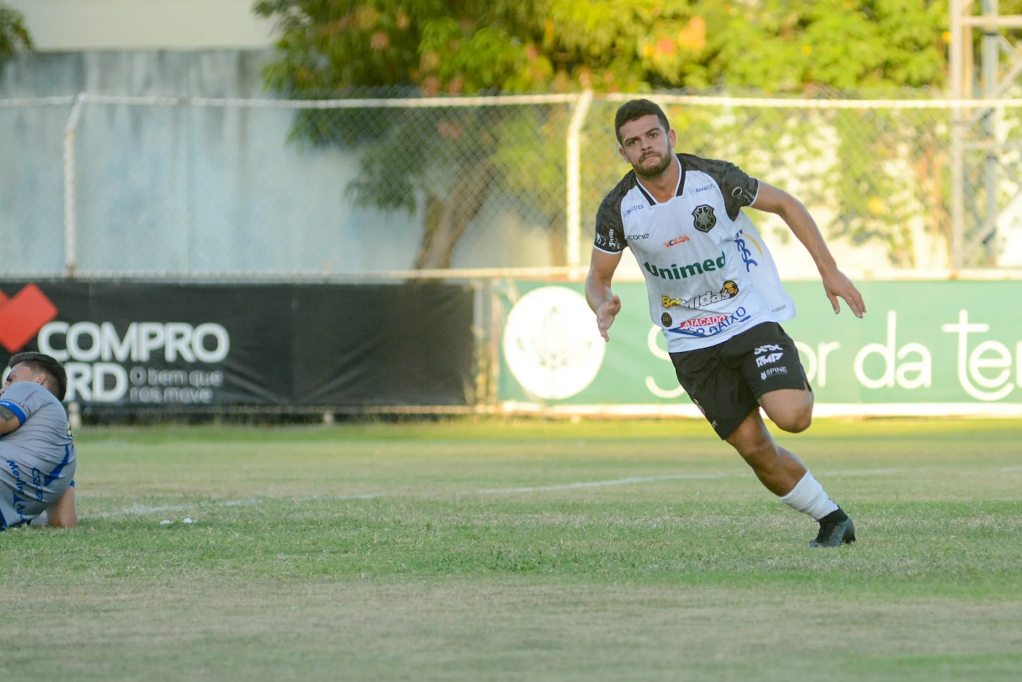 Rio Branco derrota o Vitória no clássico Vi-Rio e se afasta de vez do Z2 do Capixabão