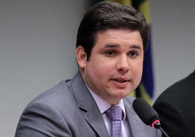Motta reforça intenção da CPI de promover acareação com Barusco, Duque e Vaccari