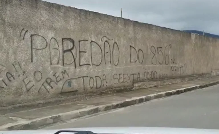 Polícia usa balas de borracha e bombas para acabar com baile clandestino na Serra