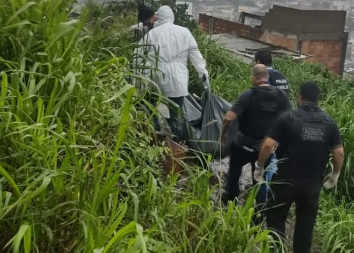 Jovem de 20 anos é levado até área de mata e assassinado a tiros em Vila Velha