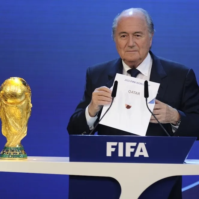 Blatter e Platini têm processo aberto na Suíça por fraude de R$ 9,2 mi na Fifa