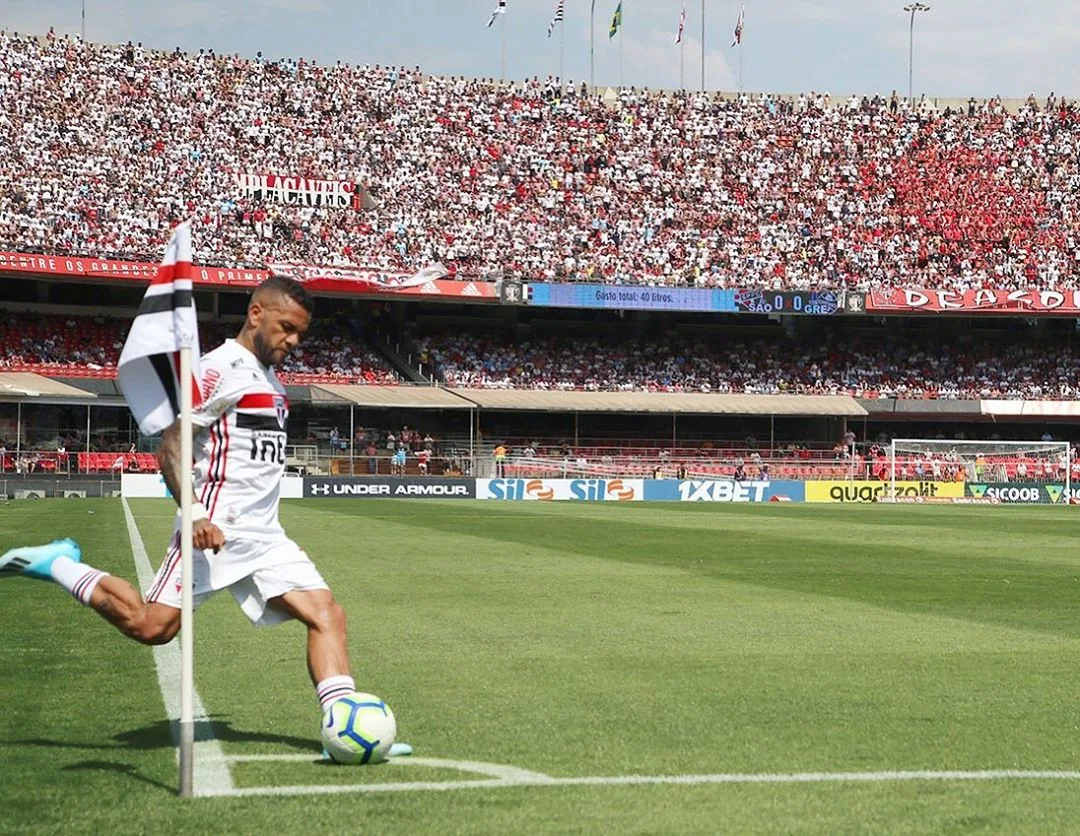 São Paulo continuará pagando R$ 400 mil por mês a Daniel Alves mesmo após condenação: entenda