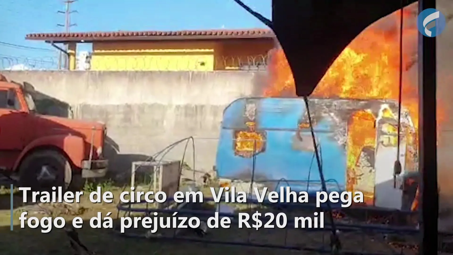 VÍDEO | Malabarista perdeu até dinheiro do auxílio emergencial durante incêndio em VV