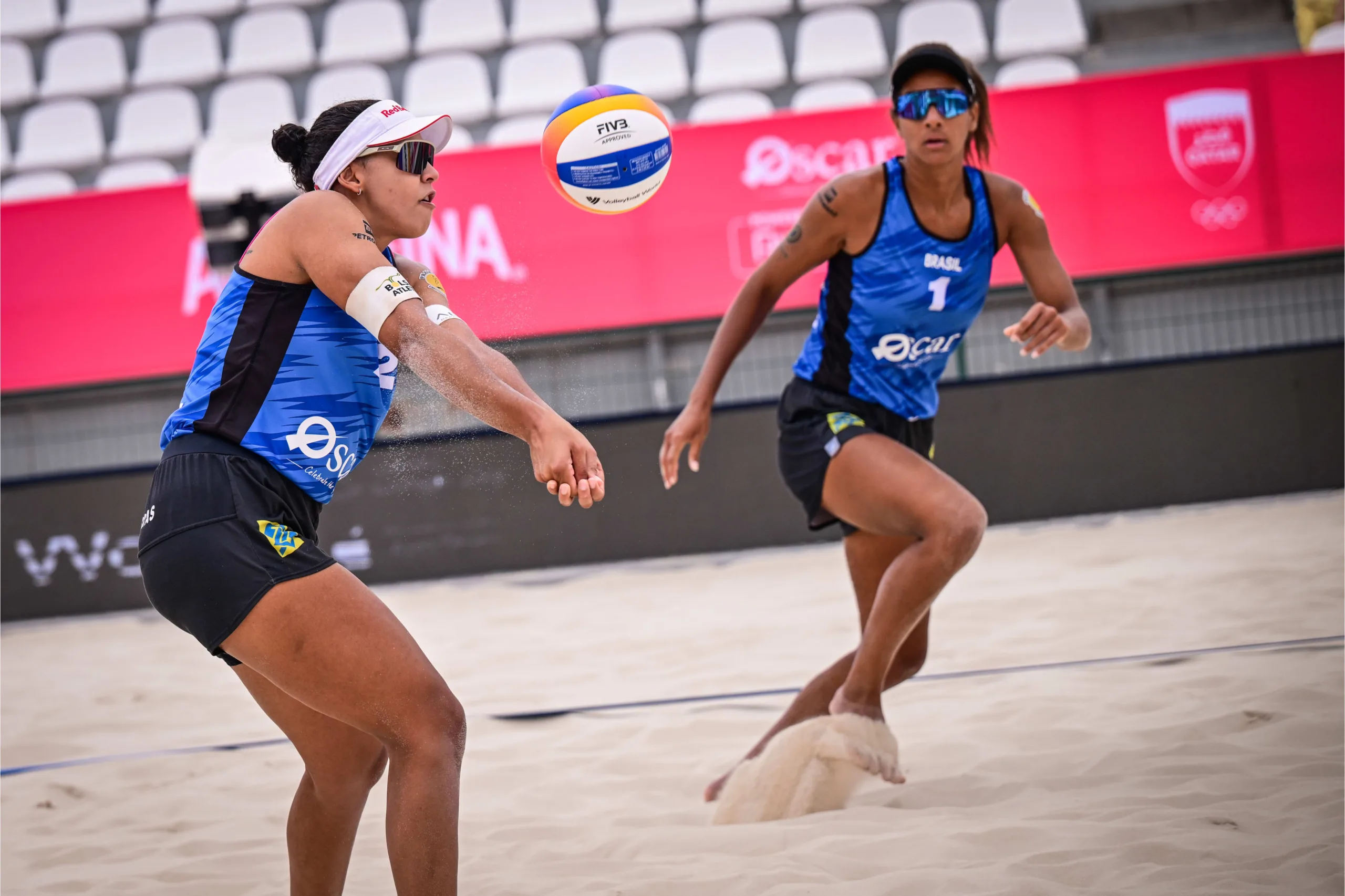 Duda e Ana Patrícia são a primeira dupla do vôlei de praia classificada para Olimpíada