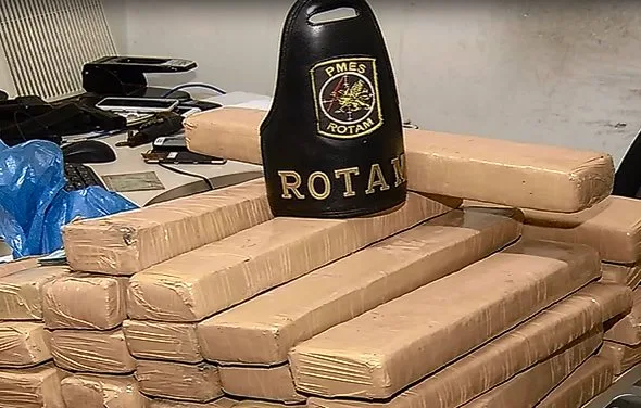 ‘Vovô’ do tráfico é preso com mais de 42 kg de maconha em Cariacica