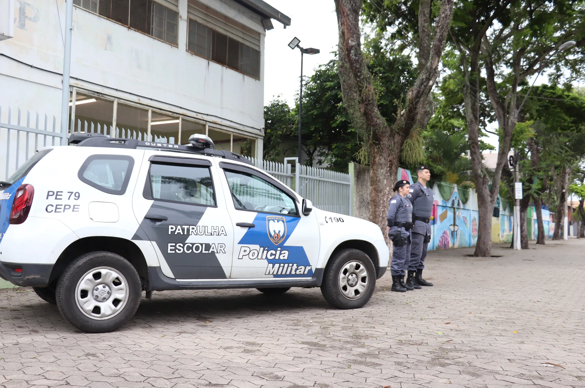 Policiais de folga e da reserva vão reforçar patrulhas em escolas do ES