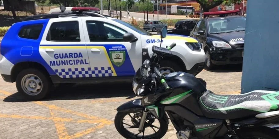 Homem é detido com moto clonada após comprar veículo em site