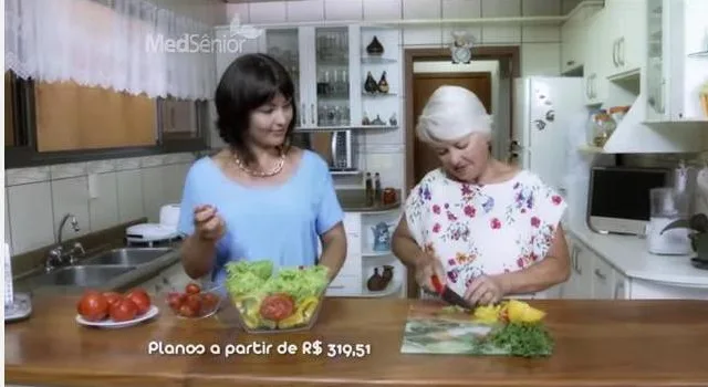 Artcom assina campanha para MedSênior
