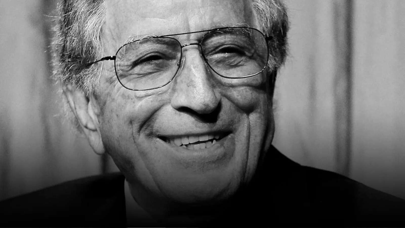 Morre Tony Bennett, estrela do jazz, aos 96 anos