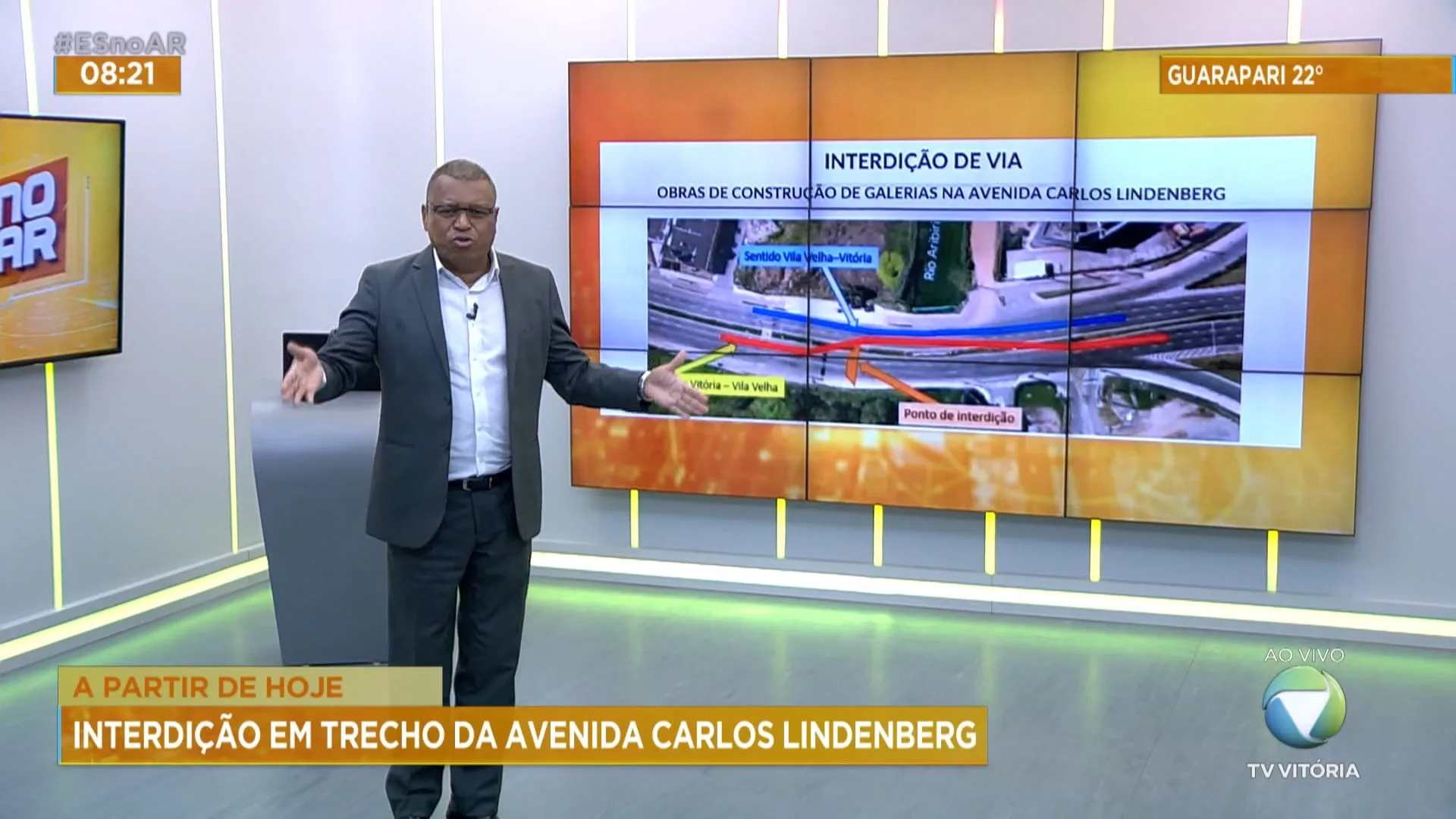 Interdição em trecho da avenida Carlos Lindenberg