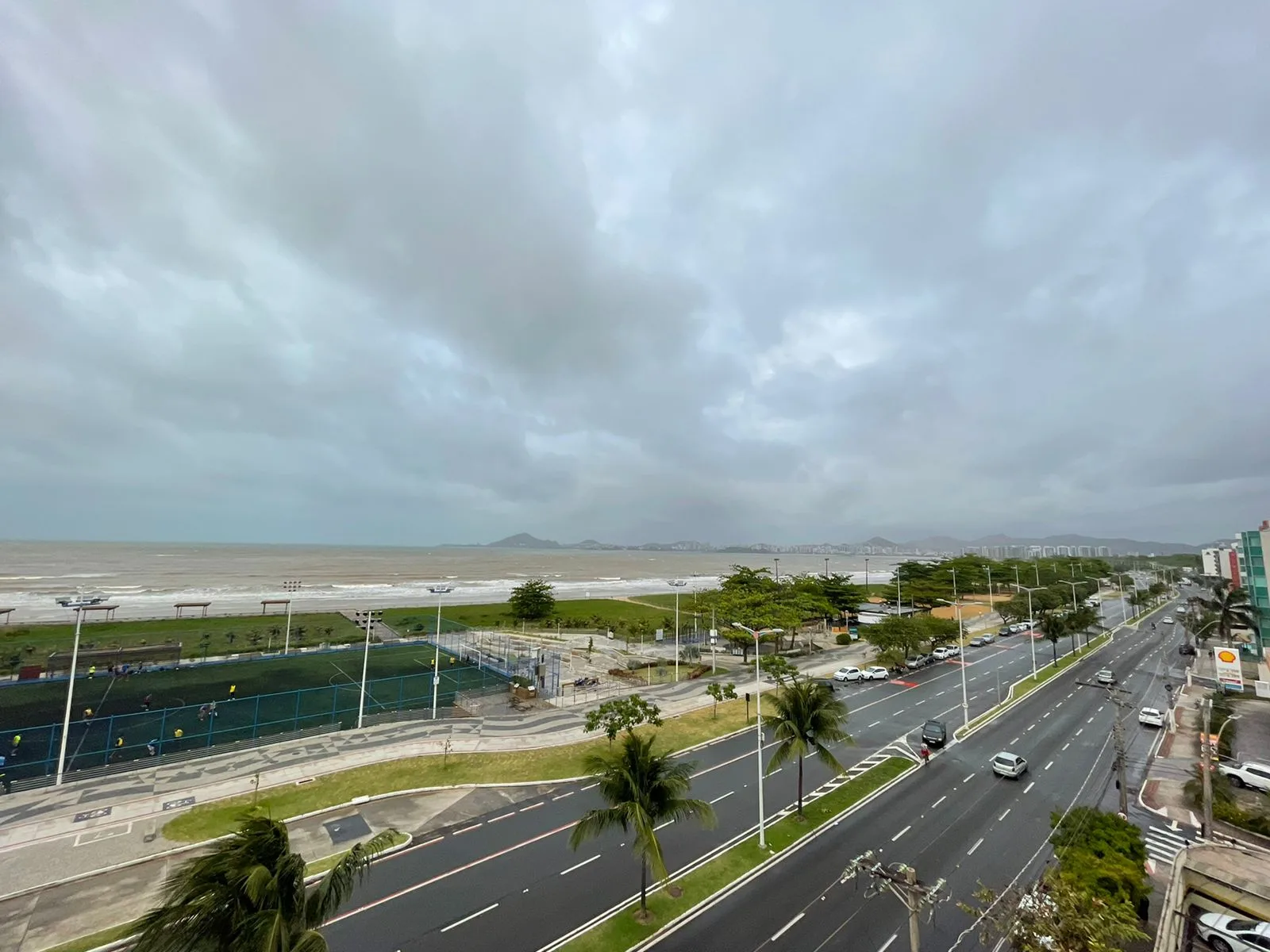 ES tem novo alerta de vendaval e previsão de chuva. Veja as cidades