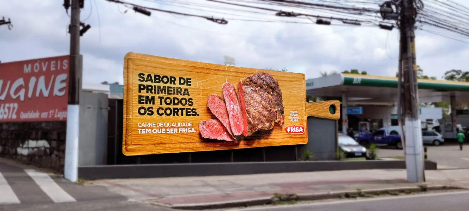 Agência Fire cria formatos especiais de outdoors do Frisa para Acaps 2022