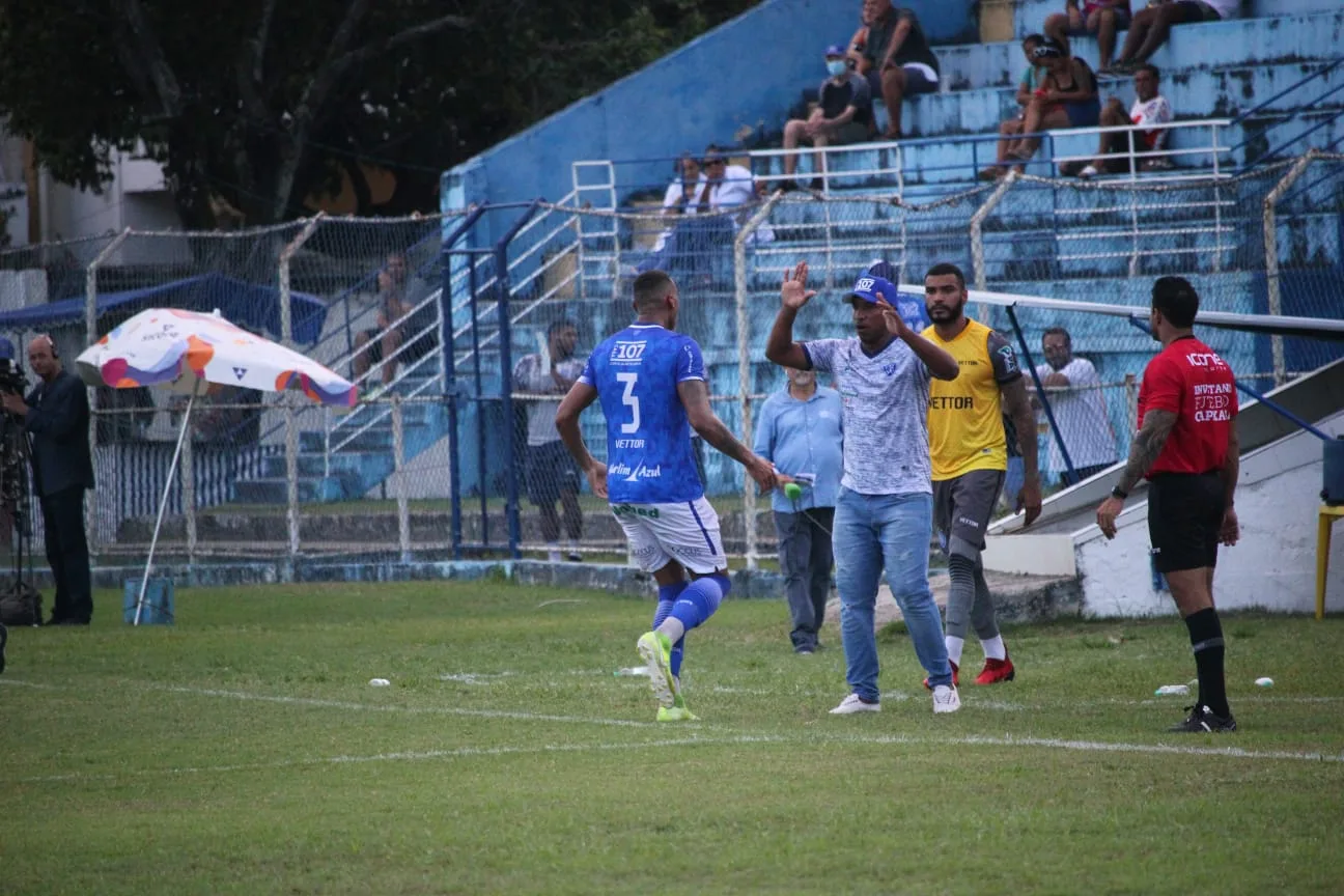 Vitória vence o Estrela do Norte e inverte a vantagem nas quartas de final do Capixabão