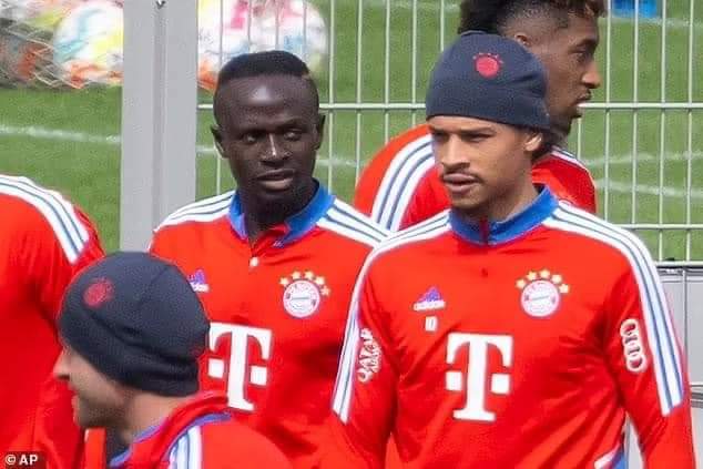 Mané é cortado pelo Bayern de jogo contra o Hoffenheim após confusão com Sané