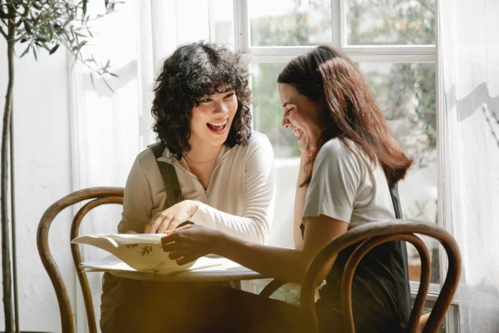 Criação do selo empresa amiga da mulher