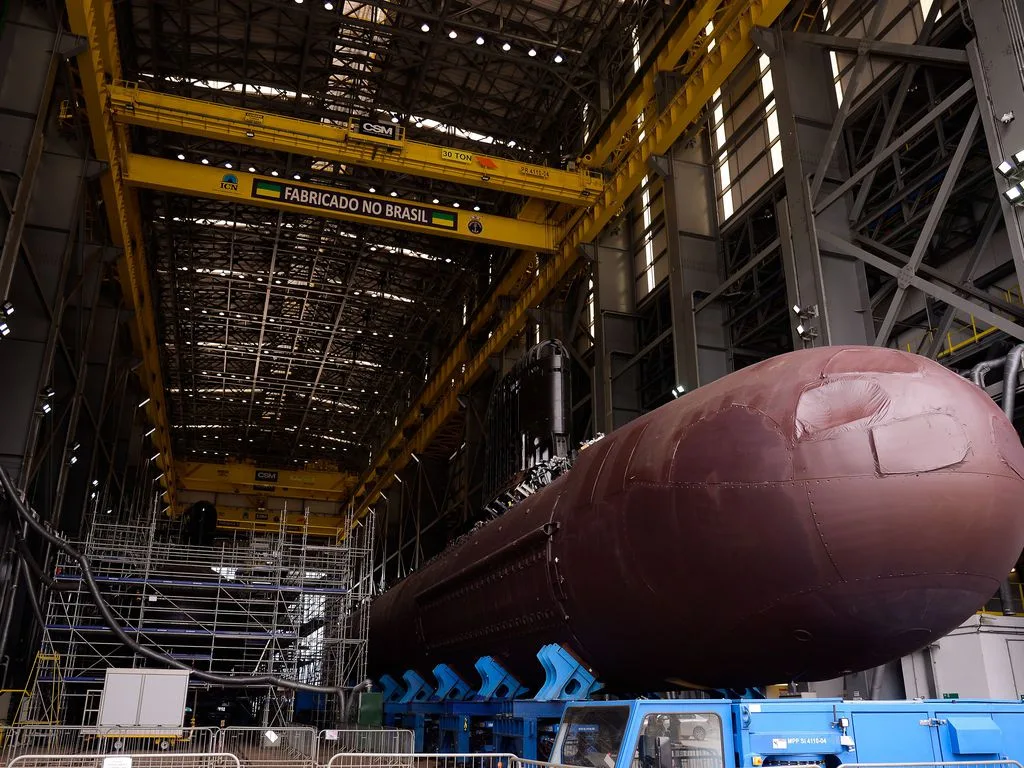 Marinha trabalha na construção do submarino Toneleiro no Complexo Naval e Industrial de Itaguaí (CNI)