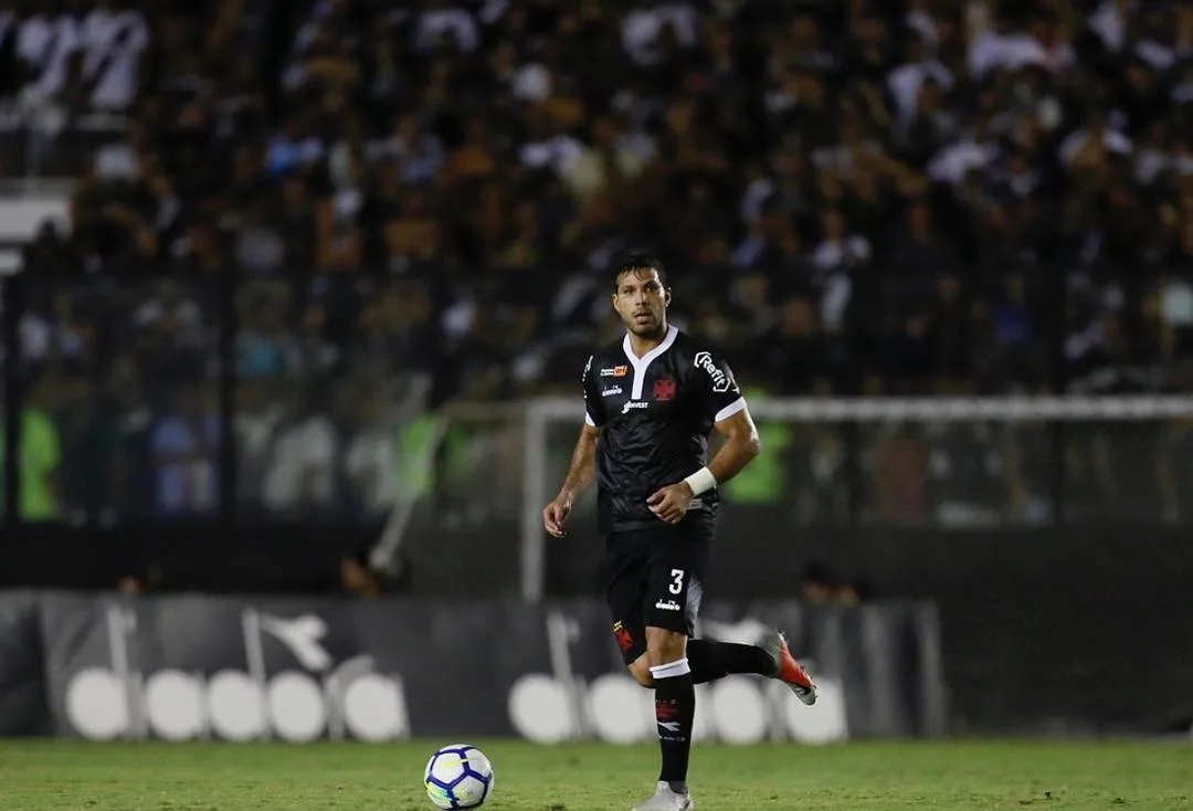 Jogadores do Vasco festejam fim do jejum do time e novo fôlego na tabela