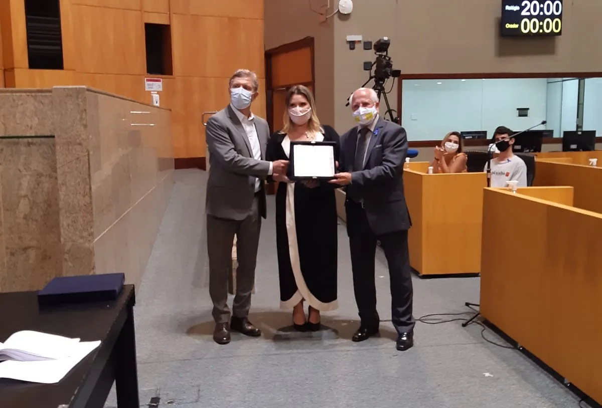 Grupo Buaiz é homenageado pelos 80 anos durante sessão solene na Assembleia Legislativa