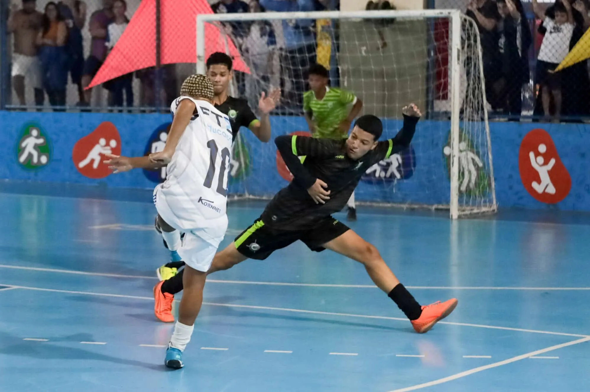 Partidas de futsal prometem grandes emoções para alunos nos Jogos Estudantis 2024 - Foto: Everton Nunes