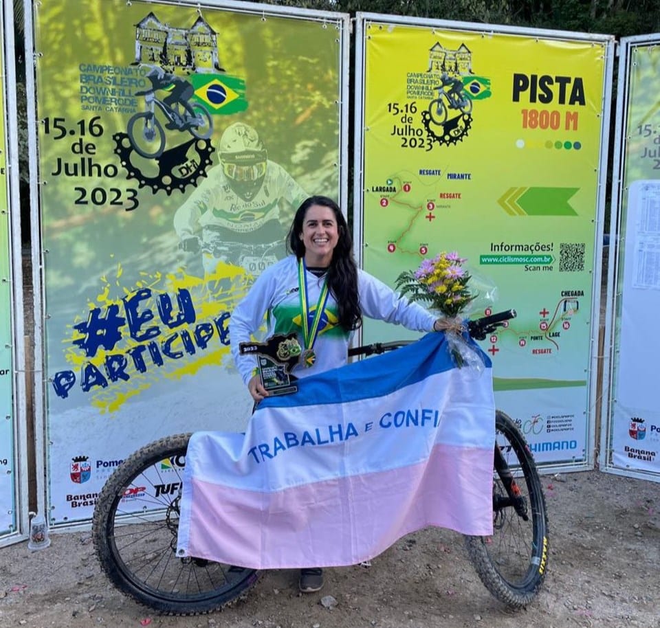 Nara Faria conquista Campeonato Brasileiro de Downhill 2023