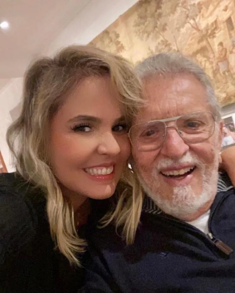 Carlos Alberto de Nóbrega e sua esposa testaram positivo para o novo coronavírus